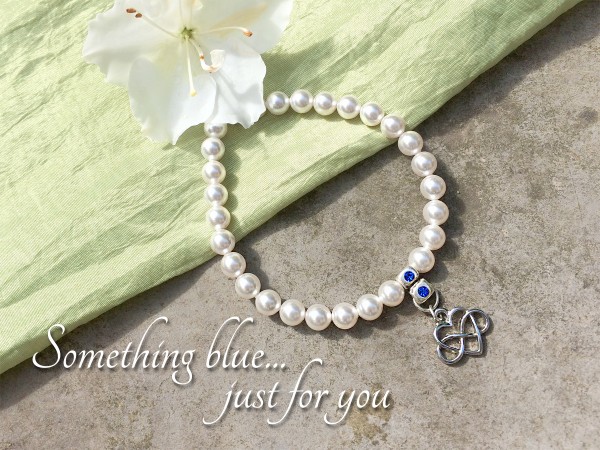 Braut Armband *Something Blue* | Perlen + Infinity mit Swarovski Kristallen