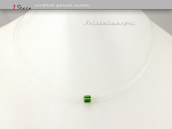 Halskette kurz | Draht-Collier | Swarovski-Kristallwürfel "waldgrün" auf Juwelierdraht
