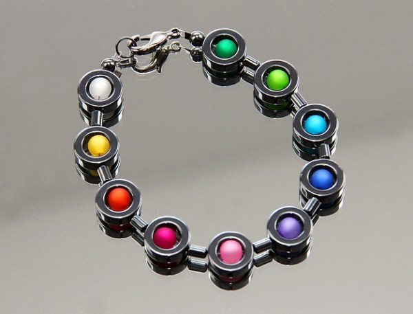 Regenbogenbunt | Hämatit Armband mit Polaris© Perlen im Farbverlauf